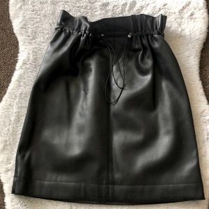NWT | Leather-like Super Flattering Skirt